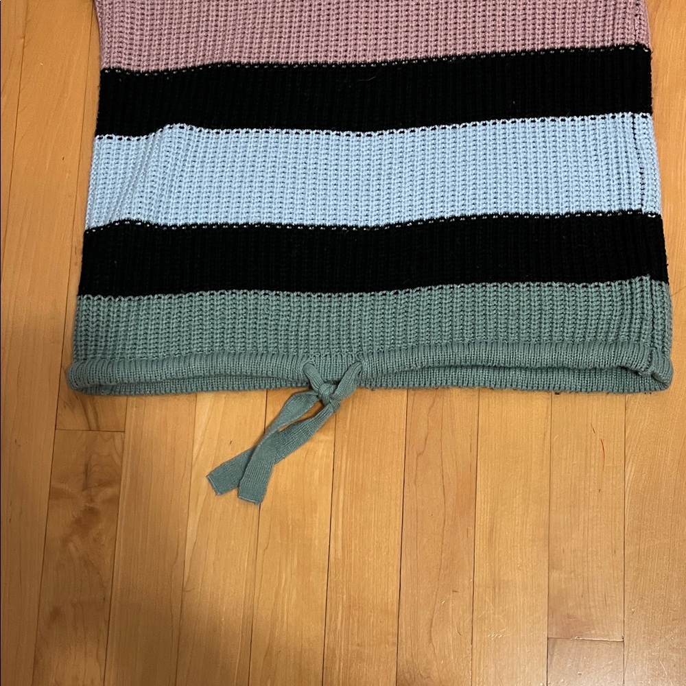 Striped Multicolor Women's Sweater - Picture 4 of 5